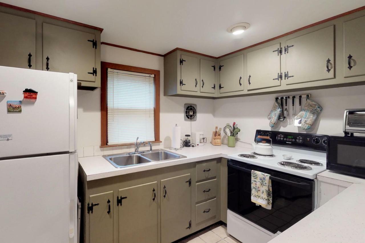 Island Getaway Villa Oak Bluffs Bagian luar foto